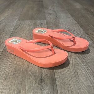 Juicy Couture Coral Platform Flip Flop Sandals Summer Y2K
